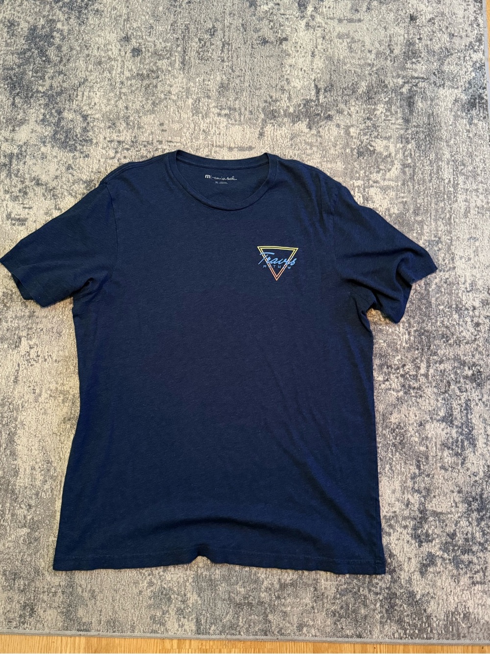 Travis Mathew’s Polo & T-Shirt Bundle - Picture 4 of 13